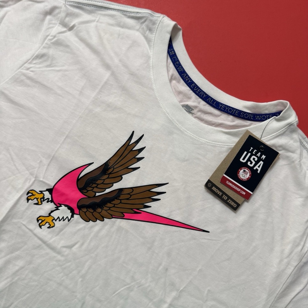 Nike Team USA T Shirt Men White Swoosh Olympic Eagle Graphic FN0861-100 Size XL